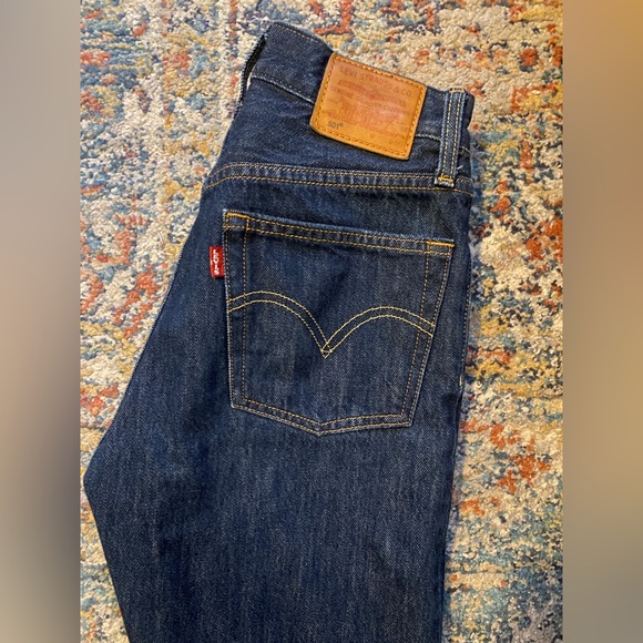 Levi’s 501 Original - Picture 4 of 7